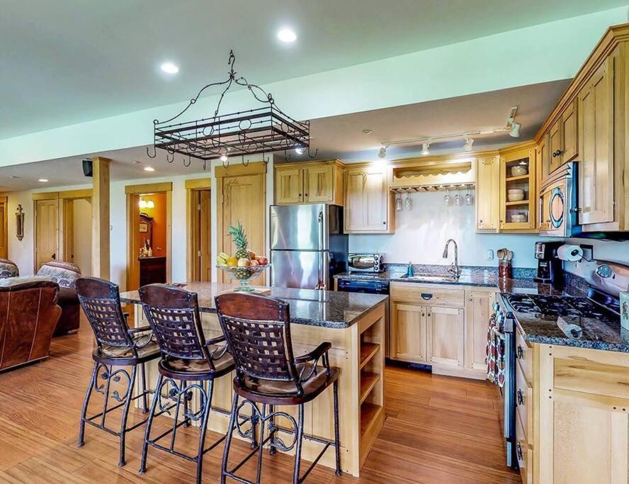 The Glen House -9 Bdrm Estate Sleep 26 Movie Theater,Pool,Golf,Ski Newry Luaran gambar