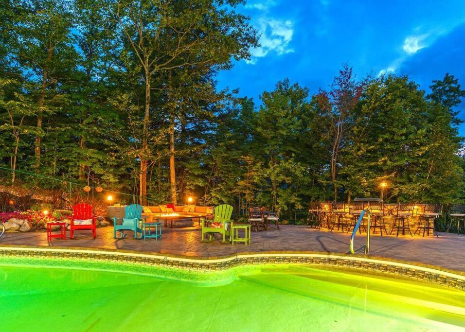 The Glen House -9 Bdrm Estate Sleep 26 Movie Theater,Pool,Golf,Ski Newry Luaran gambar